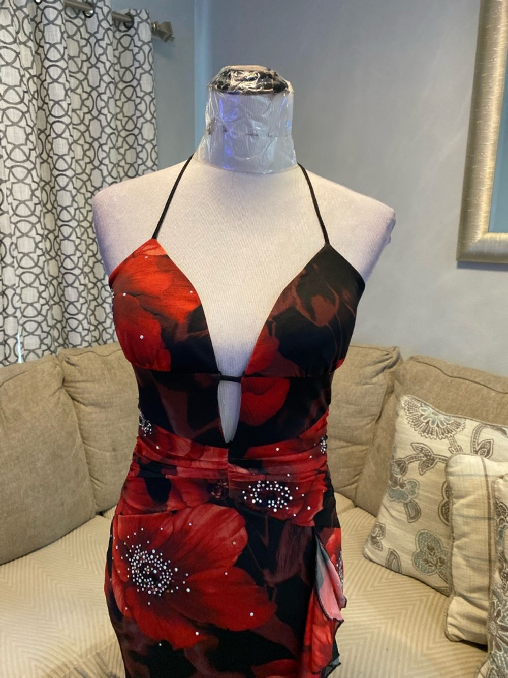 New Windsor Women Small floral mermaid dress ,red poppy-like with Rhinestones - Picture 7 of 12